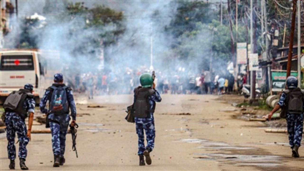 Manipur: थाडौ समुदाय ने कुकी नेताओं को लिखा पत्र, भाजपा नेता के घर पर हमले के संदिग्धों की पहचान में सहयोग की मांग