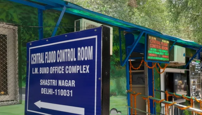 दिल्ली में बाढ़ से निपटने की तैयारी तेज, 14 स्थानों पर मोटर बोट तैनात; प्रशासन अलर्ट