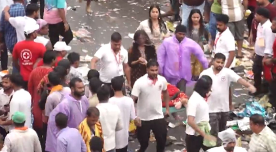 पुरी रथयात्रा में बड़ा हादसा: भीड़ बढ़ने से दो श्रद्धालुओं की मौत, 150 से ज्यादा अस्पताल में भर्ती