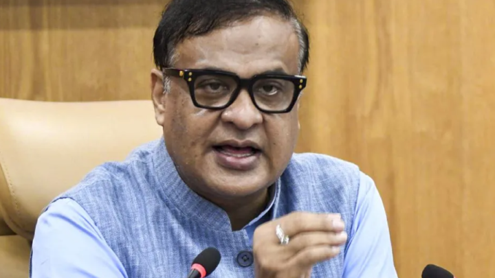 असम में दूसरी शादी करने वाले सरकारी कर्मचारियों पर सख्ती, पहली पत्नी को मिलेगी 20% सैलरी