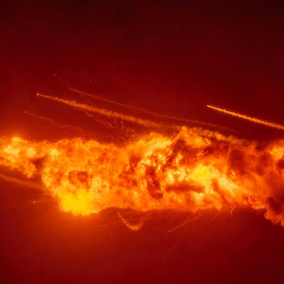 China Rocket Explodes: लॉन्च के 85 सेकंड बाद आग का गोला बना Long March 7A, ChinaSat-4B सैटेलाइट भी नष्ट; चीन की स्पेस इंडस्ट्री को बड़ा झटका