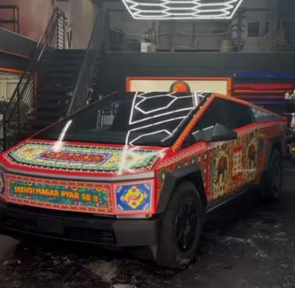 एलन मस्क की Tesla Cybertruck का हुआ देसी मेकओवर, ‘देखो मगर प्यार से’ लिखकर बना दिया इंडियन ट्रक