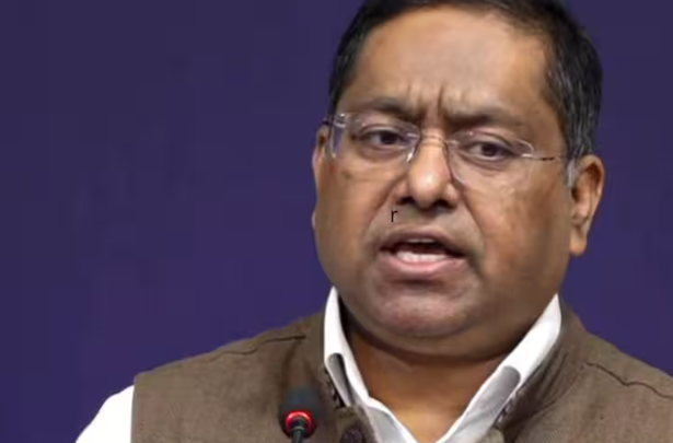रूस से तेल खरीदने पर भारत पर 100% अमेरिकी टैरिफ का खतरा, हाउस में बिल आगे बढ़ा