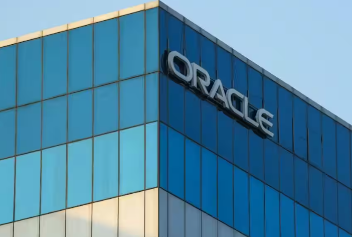 Oracle में फिर बड़ी छंटनी, कई कर्मचारियों की नौकरी गई; भारत में हजारों पर असर की आशंका