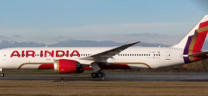 ज्यूरिख में शराब टेस्ट में फेल हुआ Air India का को-पायलट, फ्लाइट अगले दिन दिल्ली पहुंची