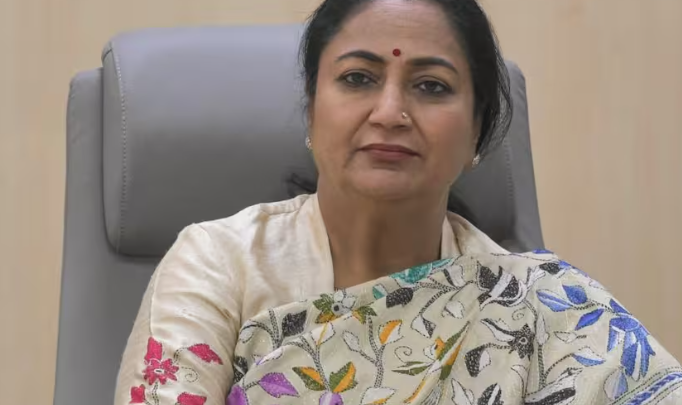 दिल्ली में रामलीला, दुर्गा पूजा और छठ की तैयारी तेज, सरकार ने बनाई 3 विशेष समितियां