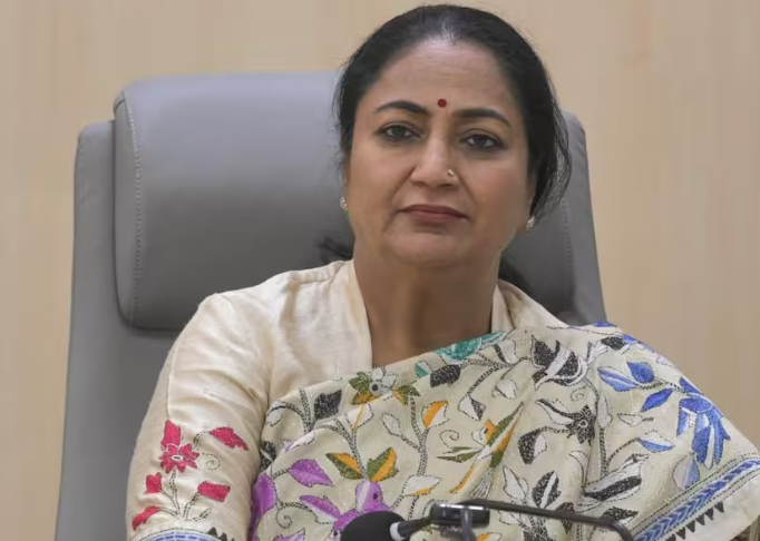 दिल्ली में रामलीला, दुर्गा पूजा और छठ की तैयारी तेज, सरकार ने बनाई 3 विशेष समितियां