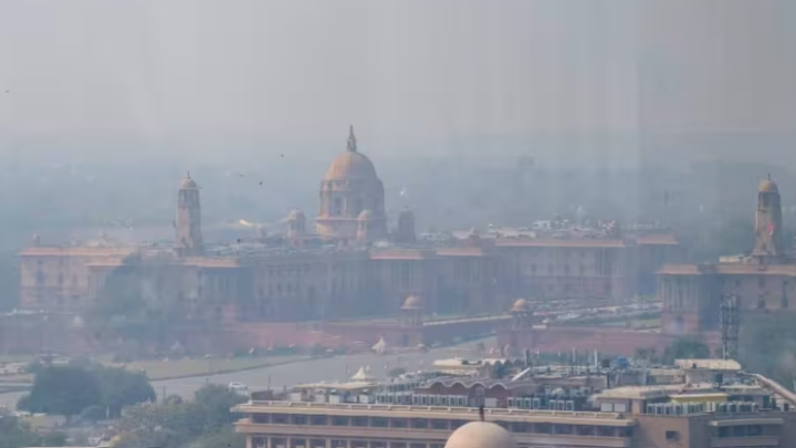 दिल्ली-NCR Pollution: प्रदूषण बढ़ने से पहले ही लागू होंगे GRAP के नियम, जानें नए प्रतिबंध
