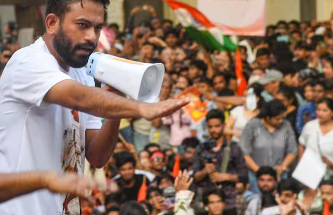 CEC ज्ञानेश कुमार के इस्तीफे की मांग को लेकर मुंबई में CJP का प्रदर्शन, शिवाजी पार्क में जुटी भीड़