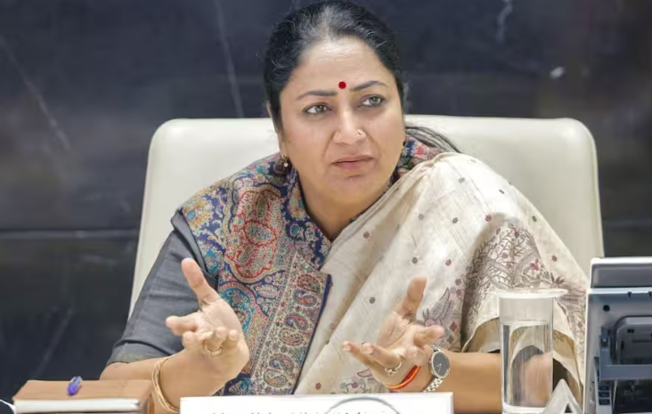 रेखा गुप्ता के बयान पर कोर्ट ने दिल्ली पुलिस से मांगी रिपोर्ट, 15 अक्टूबर को अगली सुनवाई