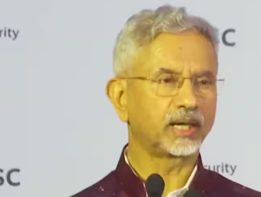 जयशंकर का बड़ा बयान: अमेरिका-चीन की होड़ बदल रही दुनिया, उभरती ताकतें बना रहीं नए विकल्प