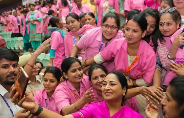 दिल्ली सरकार के स्वास्थ्य क्षेत्र में बड़े फैसले, 6,690 आशा कार्यकर्ताओं की प्रोत्साहन राशि दोगुनी