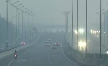 दिल्ली में बढ़ने लगा प्रदूषण, AQI 187 पर पहुंचा; जानें कब बढ़ेगी ठंड और कैसा रहेगा मौसम