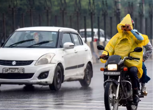 यूपी में बदला मौसम, कई जिलों में भारी बारिश और ओलावृष्टि का अलर्ट, बढ़ेगी ठंड